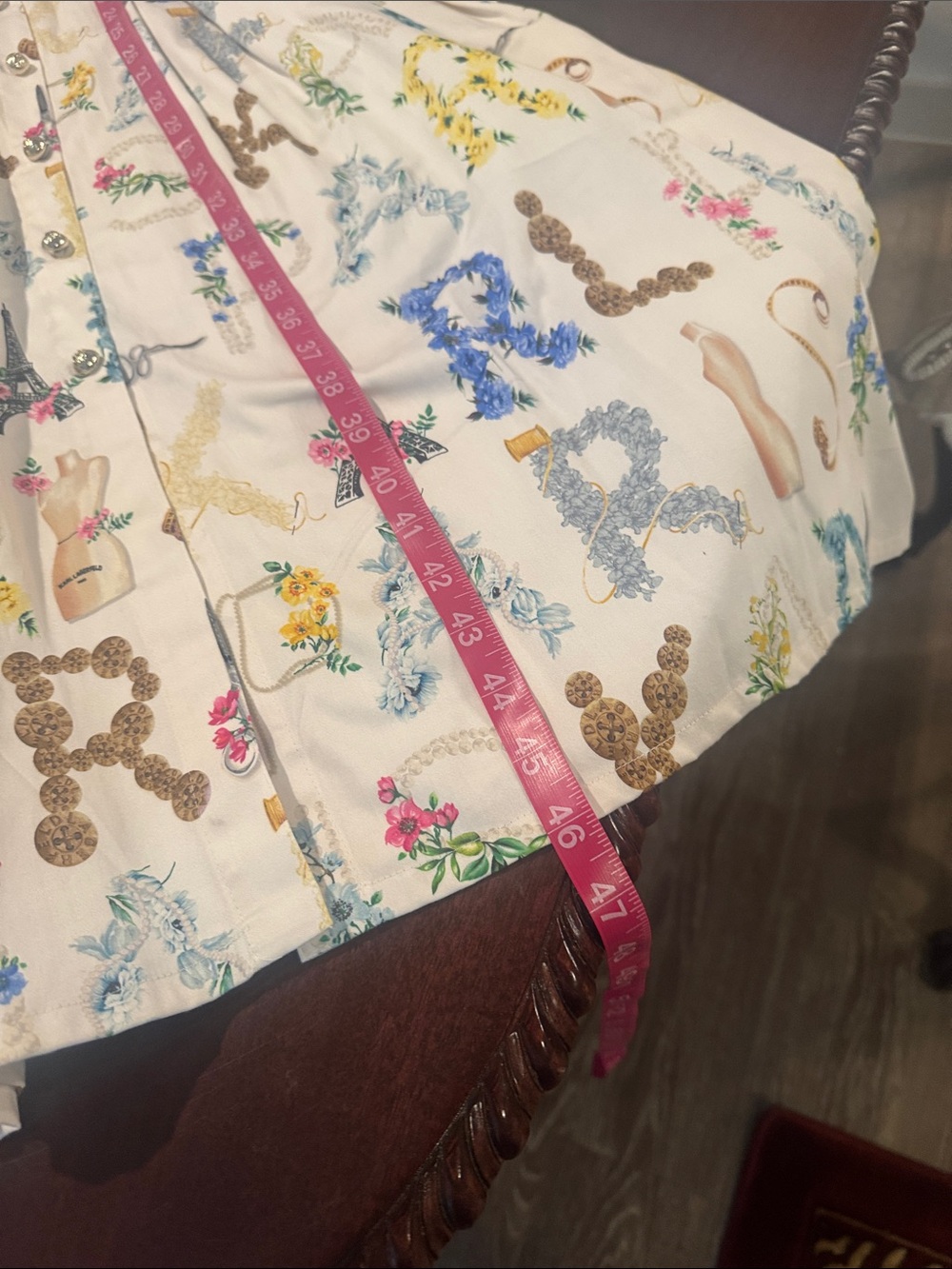 Karl Lagerfeld Cream Floral & Travel Motif Shirt Dress with Raffia Belt - Picture 11 of 12
